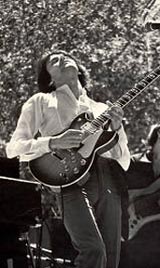 joaquin lievano in concert